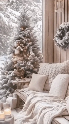 Анимированная открытка Пусть холод будет лишь погодой, пускай его не будет на душе! Уютного и тёплого дня!